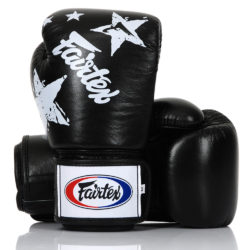 Черные боксерские перчатки FAIRTEX BGV1 NATION