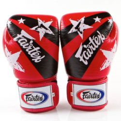 Красные боксерские перчатки FAIRTEX BGV1 NATION