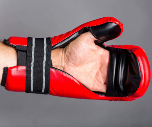 Красные перчатки для тхэквондо PROFSPORT (ладонь)