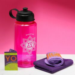 Набор спортивный Yoga, для йоги- бутылка, полотенце, носки one size, календарь тренировок