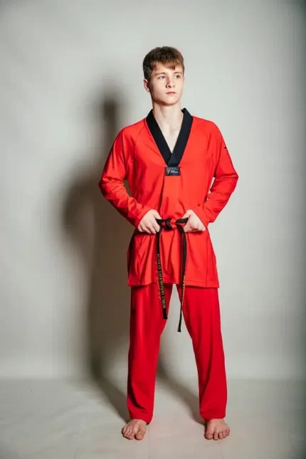 Добок для тхэквондо WT TUSAH EVO красный